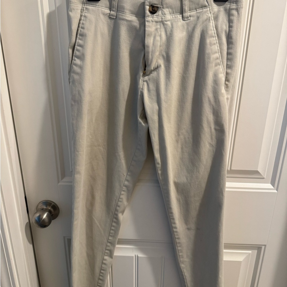 Men’s chinos